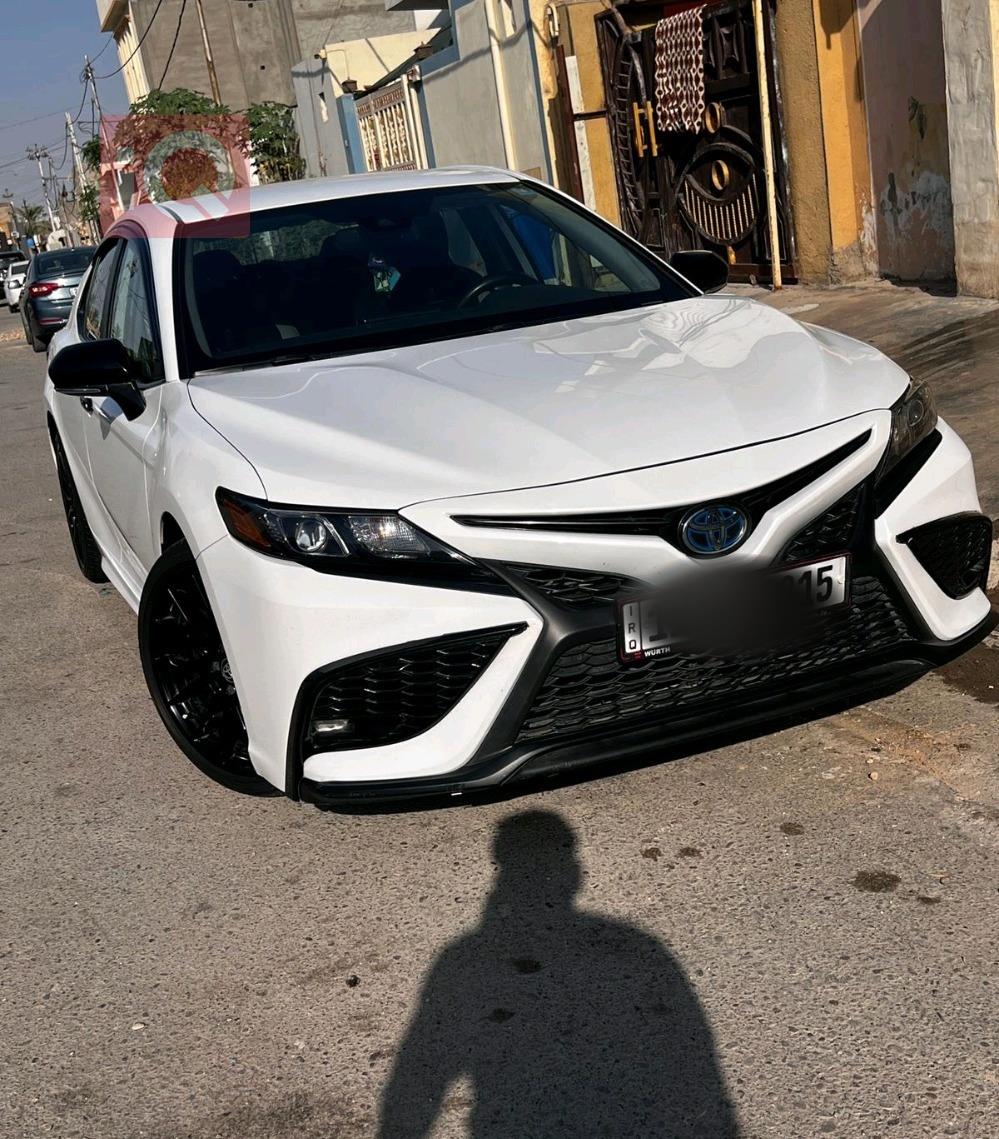 تۆیۆتا کامری